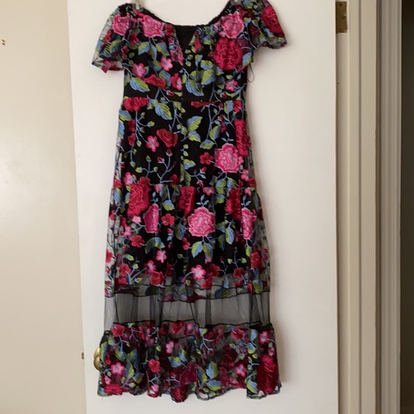 Dress the population embroidered off the shoulder dress - Picture 2 of 8